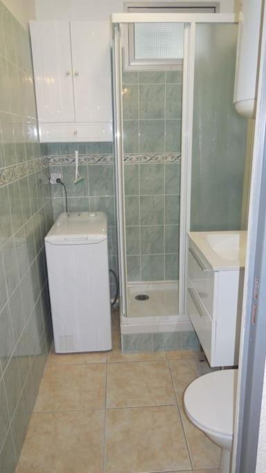 Agreable T3, Bormes Les Mimosas Apartment Luaran gambar